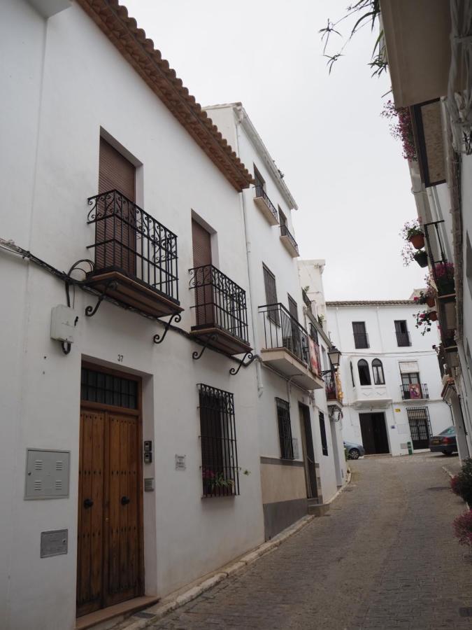 Sendero De La Subbetica - Apartamentos Turisticos En Zuheros - Holiday Home Exterior photo